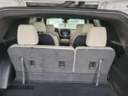 ✅ 2022 Chevrolet Traverse LT Cloth • VIN: 1GNERGKW3NJ177902 • Lot: 42741643. Wystawiony na IAAI z przebiegiem 87 850 mil. Bezpłatny archiwum sprzedaży aukcyjnych z USA i szczegółowy raport historii pojazdu na DreamBid. Zdjęcie 1.