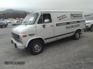 ✅ 1995 Chevrolet Chevy Van • VIN: 1GCEG25K2SF159884 • Лот: 41947206. Опубликован ранее на IAAI с пробегом 308 693 миль. Бесплатный доступ к архиву аукционных продаж из США и подробный отчёт об истории автомобиля на DreamBid. Изображение 2.