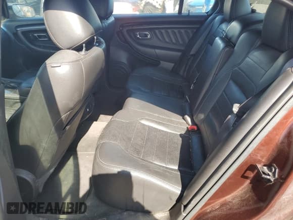 ✅ 2016 Ford Taurus SHO • VIN: 1FAHP2KT6GG140921 • Lot: 52118935. Listed on Copart with 132,199 mi. Free auction sales archive from the USA and detailed vehicle history report at DreamBid. Image 10.