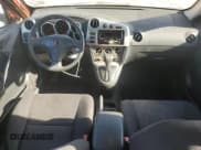✅ 2004 Pontiac Vibe • VIN: 5Y2SL62824Z414615 • Лот: 82184495. Опубликован ранее на Copart с пробегом 247 137 миль. Бесплатный доступ к архиву аукционных продаж из США и подробный отчёт об истории автомобиля на DreamBid. Изображение 8.