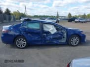 ✅ 2023 Toyota Camry LE • VIN: 4T1R11AK2PU130970 • Lot: 43417043. Wystawiony na IAAI z przebiegiem 26 938 mil. Bezpłatny archiwum sprzedaży aukcyjnych z USA i szczegółowy raport historii pojazdu na DreamBid. Zdjęcie 13.