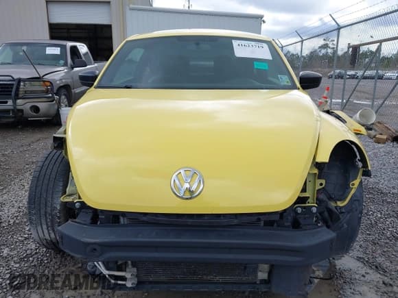 ✅ 2015 Volkswagen Beetle Fleet Edition • VIN: 3VWF17AT6FM655081 • Lot: 41623719. Listed on IAAI with 78,955 mi. Free auction sales archive from the USA and detailed vehicle history report at DreamBid. Image 13.