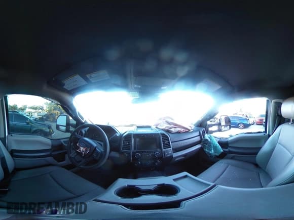 ✅ 2020 Ford F-250 XL • VIN: 1FT7W2B65LEE07989 • Лот: 43285412. Опубликован ранее на IAAI с пробегом 107 970 миль. Бесплатный доступ к архиву аукционных продаж из США и подробный отчёт об истории автомобиля на DreamBid. Изображение 18.