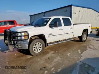 2013 Chevrolet Silverado 3500HD LT с VIN 1GC4K0C85DF133322, выставлен на аукционе Copart как лот 68032665 с пробегом 327 432 миль миль и Списание • Salvage title. История ставок и продаж доступна на DreamBid. Изображение 1.