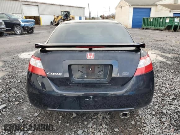 ✅ 2008 Honda Civic Si • VIN: 2HGFG21598H704220 • Лот: 91644445. Опубликован ранее на Copart с пробегом 119 848 миль. Бесплатный доступ к архиву аукционных продаж из США и подробный отчёт об истории автомобиля на DreamBid. Изображение 6.