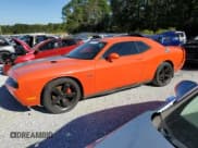 ✅ 2013 Dodge Challenger SRT-8 • VIN: 2C3CDYCJ7DH740574 • Lot: 75485104. Wystawiony na Copart z przebiegiem 100 570 mil. Bezpłatny archiwum sprzedaży aukcyjnych z USA i szczegółowy raport historii pojazdu na DreamBid. Zdjęcie 1.