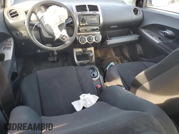 ✅ 2012 Scion xD • VIN: JTKKU4B46C1019471 • Lot: 86707725. Wystawiony na Copart z przebiegiem Nie podano. Bezpłatny archiwum sprzedaży aukcyjnych z USA i szczegółowy raport historii pojazdu na DreamBid. Zdjęcie 8.