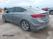 ✅ 2017 Hyundai Elantra SE • VIN: KMHD84LFXHU153888 • Lot: 42344724. Wystawiony na IAAI z przebiegiem 152 769 mil. Bezpłatny archiwum sprzedaży aukcyjnych z USA i szczegółowy raport historii pojazdu na DreamBid. Zdjęcie 3.