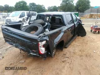 ✅ 2019 Chevrolet Silverado 1500 RST • VIN: 1GCUYEED6KZ230823 • Lot: 43306345. Wystawiony na IAAI z przebiegiem Nie podano. Bezpłatny archiwum sprzedaży aukcyjnych z USA i szczegółowy raport historii pojazdu na DreamBid. Zdjęcie 4.