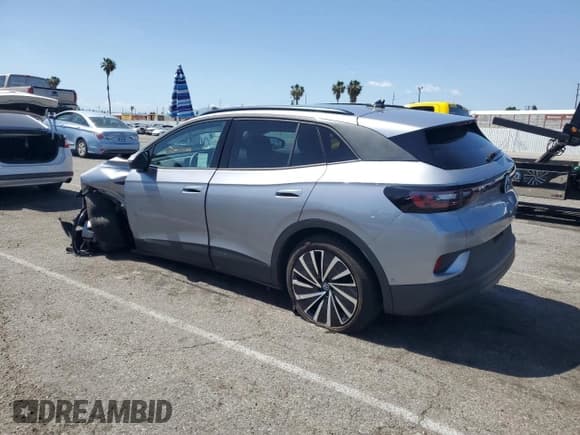 ✅ 2024 Volkswagen ID.4 Pro • VIN: 1V2DSPE86RC000744 • Lot: 56957035. Listed on Copart with 2,085 mi. Free auction sales archive from the USA and detailed vehicle history report at DreamBid. Image 2.