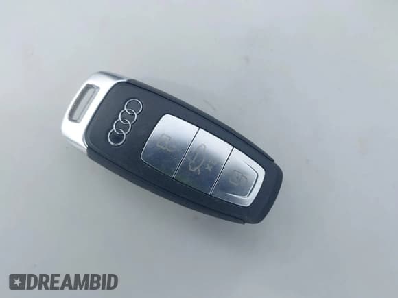 ✅ 2023 Audi A3 Premium • VIN: WAUAUDGYXPA062020 • Лот: 41925665. Опубликован ранее на IAAI с пробегом 15 658 миль. Бесплатный доступ к архиву аукционных продаж из США и подробный отчёт об истории автомобиля на DreamBid. Изображение 11.