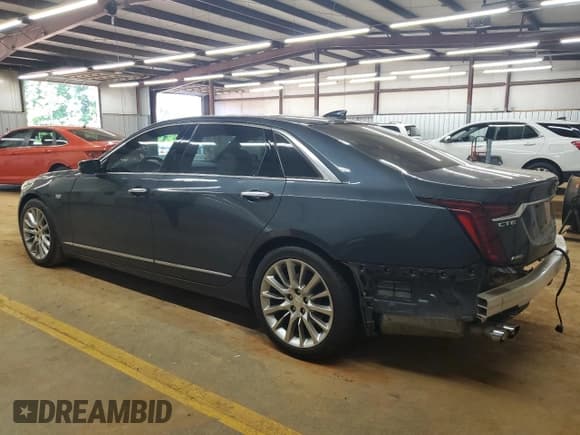 ✅ 2019 Cadillac CT6 Luxury AWD • VIN: 1G6KB5RS5KU129483 • Lot: 60120005. Wystawiony na Copart z przebiegiem 49 243 mil. Bezpłatny archiwum sprzedaży aukcyjnych z USA i szczegółowy raport historii pojazdu na DreamBid. Zdjęcie 2.