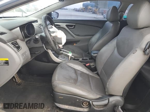 ✅ 2013 Hyundai Elantra SE • VIN: KMHDH6AE0DU008231 • Лот: 81969174. Опубликован ранее на Copart с пробегом 139 254 миль. Бесплатный доступ к архиву аукционных продаж из США и подробный отчёт об истории автомобиля на DreamBid. Изображение 7.