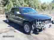 2006 GMC Sierra 1500 SL with VIN 2GTEC13V861309156, listed as a IAAI auction lot 43449620 with 176,622 mi miles and . Bid and sale history available at DreamBid. Image 1.