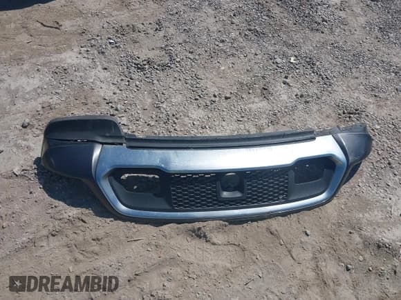 ✅ 2018 Jeep Grand Cherokee Limited • VIN: 1C4RJEBGXJC239244 • Lot: 42960286. Listed on IAAI with 107,933 mi. Free auction sales archive from the USA and detailed vehicle history report at DreamBid. Image 12.