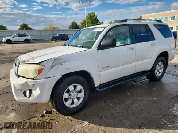 ✅ 2007 Toyota 4Runner SR5 • VIN: JTEBU14R478104722 • Lot: 84819175. Wystawiony na Copart z przebiegiem 298 587 mil. Bezpłatny archiwum sprzedaży aukcyjnych z USA i szczegółowy raport historii pojazdu na DreamBid. Zdjęcie 1.