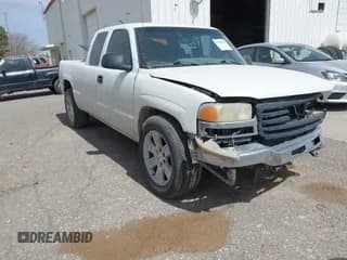 ✅ 2005 GMC Sierra 1500 Work Truck • VIN: 1GTEC19X25Z206426 • Лот: 41787379. Опубликован ранее на IAAI с пробегом 248 528 миль. Бесплатный доступ к архиву аукционных продаж из США и подробный отчёт об истории автомобиля на DreamBid. Изображение 1.
