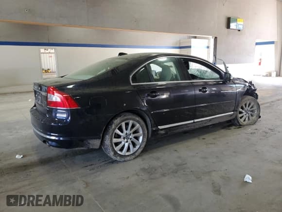 ✅ 2015 Volvo S80 T5 Drive-E • VIN: YV140MAK9F1186370 • Lot: 51205955. Listed on Copart with Not provided. Free auction sales archive from the USA and detailed vehicle history report at DreamBid. Image 3.