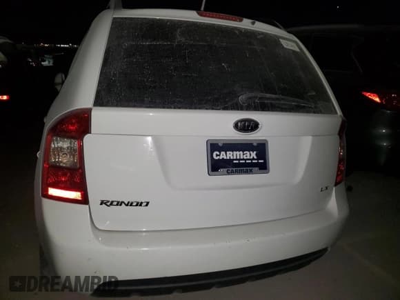 ✅ 2010 Kia Rondo LX • VIN: KNAHG8A80A7293552 • Лот: 75066884. Опубликован ранее на Copart с пробегом 108 758 миль. Бесплатный доступ к архиву аукционных продаж из США и подробный отчёт об истории автомобиля на DreamBid. Изображение 6.