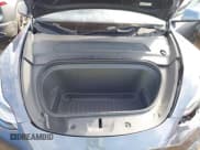 ✅ 2023 Tesla Model Y Long Range • VIN: 7SAYGDEE8PF598072 • Lot: 43450816. Wystawiony na IAAI z przebiegiem 52 286 mil. Bezpłatny archiwum sprzedaży aukcyjnych z USA i szczegółowy raport historii pojazdu na DreamBid. Zdjęcie 10.