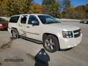 ✅ 2013 Chevrolet Suburban LTZ • VIN: 1GNSKKE7XDR280975 • Lot: 77025984. Wystawiony na Copart z przebiegiem 105 301 mil. Bezpłatny archiwum sprzedaży aukcyjnych z USA i szczegółowy raport historii pojazdu na DreamBid. Zdjęcie 4.