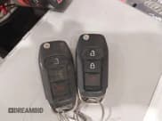 ✅ 2018 Ford F-250 XL • VIN: 1FT7X2B64JEB31377 • Lot: 42245823. Wystawiony na IAAI z przebiegiem 164 911 mil. Bezpłatny archiwum sprzedaży aukcyjnych z USA i szczegółowy raport historii pojazdu na DreamBid. Zdjęcie 10.