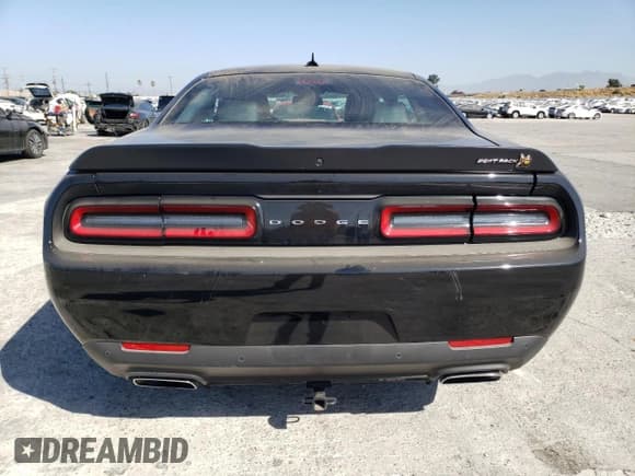 ✅ 2022 Dodge Challenger R/T Scat Pack Widebody • VIN: 2C3CDZFJ6NH241929 • Lot: 60654643. Wystawiony na Copart z przebiegiem 4 392 mil. Bezpłatny archiwum sprzedaży aukcyjnych z USA i szczegółowy raport historii pojazdu na DreamBid. Zdjęcie 6.