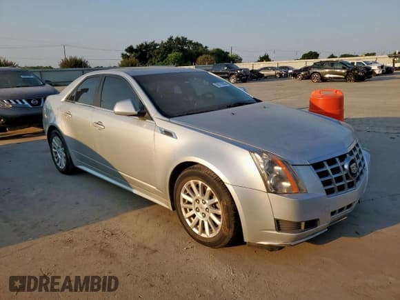 ✅ 2013 Cadillac CTS Luxury • VIN: 1G6DG5E52D0102469 • Lot: 68176035. Wystawiony na Copart z przebiegiem 195 844 mil. Bezpłatny archiwum sprzedaży aukcyjnych z USA i szczegółowy raport historii pojazdu na DreamBid. Zdjęcie 4.