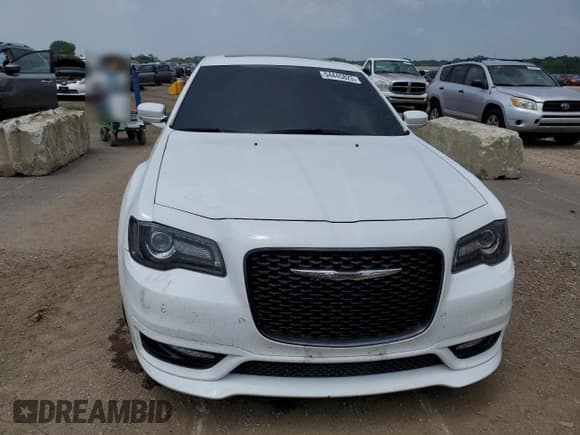 ✅ 2017 Chrysler 300 S Alloy Edition • VIN: 2C3CCABT7HH646715 • Lot: 54445823. Listed on Copart with Not provided. Free auction sales archive from the USA and detailed vehicle history report at DreamBid. Image 5.