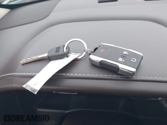 ✅ 2014 GMC Sierra 1500 SLT • VIN: 3GTP1VEC9EG404865 • Лот: 40850083. Опубликован ранее на IAAI с пробегом 50 176 миль. Бесплатный доступ к архиву аукционных продаж из США и подробный отчёт об истории автомобиля на DreamBid. Изображение 11.