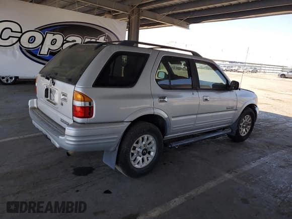 ✅ 2001 Honda Passport LX • VIN: 4S6CK58W114414155 • Lot: 64339015. Listed on Copart with 140,273 mi. Free auction sales archive from the USA and detailed vehicle history report at DreamBid. Image 3.