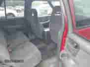 1995 Chevrolet Blazer z VIN 1GNCS13W7S2172327, wystawiony jako IAAI lot #42441948 z przebiegiem 174 250 mil mil oraz . Historia ofert i sprzedaży dostępna na DreamBid. Obrazek 8.