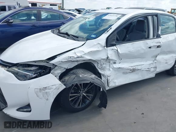 ✅ 2017 Toyota Corolla SE • VIN: 2T1BURHE7HC831837 • Lot: 43421196. Wystawiony na IAAI z przebiegiem 90 274 mil. Bezpłatny archiwum sprzedaży aukcyjnych z USA i szczegółowy raport historii pojazdu na DreamBid. Zdjęcie 6.