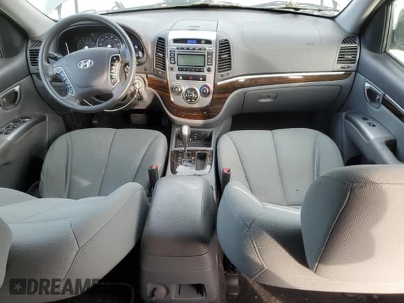 ✅ 2011 Hyundai Santa Fe GLS • VIN: 5XYZG3ABXBG031287 • Lot: 76986224. Listed on Copart with 200,398 mi. Free auction sales archive from the USA and detailed vehicle history report at DreamBid. Image 8.