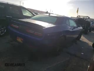 ✅ 2020 Dodge Challenger R/T Scat Pack • VIN: 2C3CDZFJ8LH203664 • Lot: 73542622. Wystawiony na Copart z przebiegiem 37 486 mil. Bezpłatny archiwum sprzedaży aukcyjnych z USA i szczegółowy raport historii pojazdu na DreamBid. Zdjęcie 3.