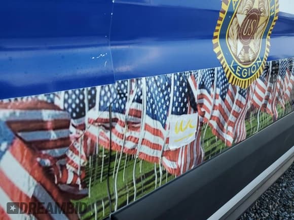 ✅ 2019 Ford Transit Passenger XL • VIN: 1FBAX2XM5KKB04435 • Лот: 43841485. Опубликован ранее на Copart с пробегом 8 995 миль. Бесплатный доступ к архиву аукционных продаж из США и подробный отчёт об истории автомобиля на DreamBid. Изображение 13.