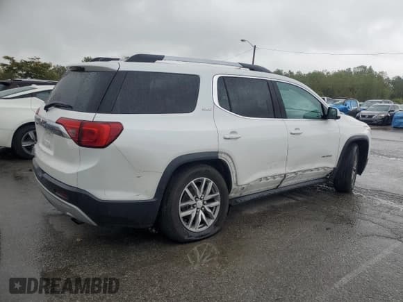 ✅ 2017 GMC Acadia SLE • VIN: 1GKKNLLAXHZ185783 • Lot: 71453035. Listed on Copart with 116,669 mi. Free auction sales archive from the USA and detailed vehicle history report at DreamBid. Image 3.