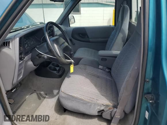 ✅ 1994 Ford Ranger Splash • VIN: 1FTCR11X7RTB12634 • Лот: 53813435. Опубликован ранее на Copart с пробегом 183 609 миль. Бесплатный доступ к архиву аукционных продаж из США и подробный отчёт об истории автомобиля на DreamBid. Изображение 7.