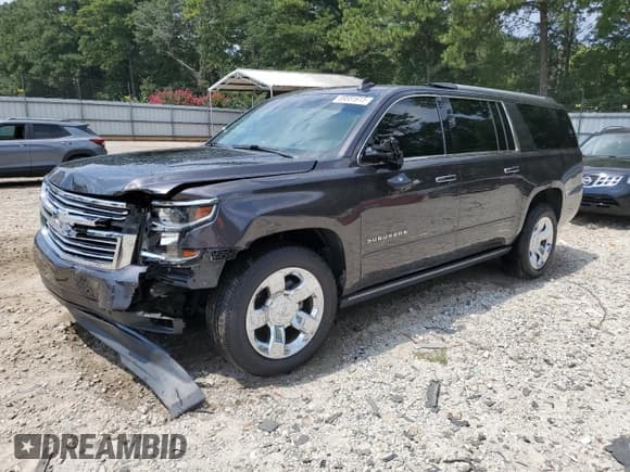 ✅ 2018 Chevrolet Suburban Premier • VIN: 1GNSCJKC3JR110302 • Лот: 69551615. Опубликован ранее на Copart с пробегом 181 416 миль. Бесплатный доступ к архиву аукционных продаж из США и подробный отчёт об истории автомобиля на DreamBid. Изображение 1.