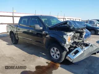 ✅ 2018 Ford F-150 XL • VIN: 1FTEW1CB0JFC80668 • Lot: 43379680. Wystawiony na IAAI z przebiegiem 161 213 mil. Bezpłatny archiwum sprzedaży aukcyjnych z USA i szczegółowy raport historii pojazdu na DreamBid. Zdjęcie 1.