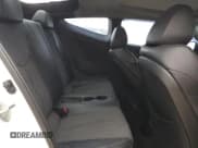 ✅ 2013 Hyundai Veloster w/Gray Int • VIN: KMHTC6ADXDU156677 • Lot: 79303324. Wystawiony na Copart z przebiegiem 72 584 mil. Bezpłatny archiwum sprzedaży aukcyjnych z USA i szczegółowy raport historii pojazdu na DreamBid. Zdjęcie 10.