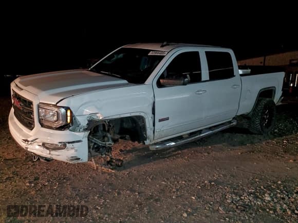 ✅ 2017 GMC Sierra 1500 SLT • VIN: 3GTU2NEC9HG403459 • Lot: 93966485. Listed on Copart with 104,394 mi. Free auction sales archive from the USA and detailed vehicle history report at DreamBid. Image 1.