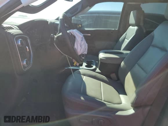 ✅ 2022 GMC Sierra 1500 SLT • VIN: 3GTU9DEL6NG219100 • Лот: 86898475. Опубликован ранее на Copart с пробегом 58 295 миль. Бесплатный доступ к архиву аукционных продаж из США и подробный отчёт об истории автомобиля на DreamBid. Изображение 7.