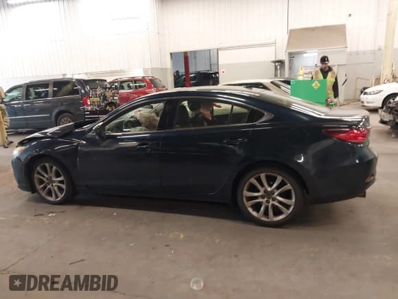 ✅ 2015 Mazda 6 i Touring • VIN: JM1GJ1V53F1199442 • Lot: 42373498. Wystawiony na IAAI z przebiegiem 180 093 mil. Bezpłatny archiwum sprzedaży aukcyjnych z USA i szczegółowy raport historii pojazdu na DreamBid. Zdjęcie 14.