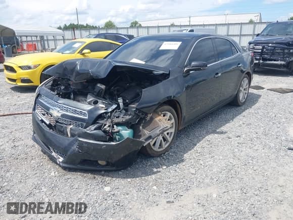 ✅ 2013 Chevrolet Malibu LTZ • VIN: 1G11H5SA6DF190026 • Lot: 42984401. Listed on IAAI with Not provided. Free auction sales archive from the USA and detailed vehicle history report at DreamBid. Image 2.