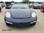 ✅ 2005 Porsche Boxster • VIN: WP0CA29875U713041 • Lot: 74948004. Wystawiony na Copart z przebiegiem Nie podano. Bezpłatny archiwum sprzedaży aukcyjnych z USA i szczegółowy raport historii pojazdu na DreamBid. Zdjęcie 5.