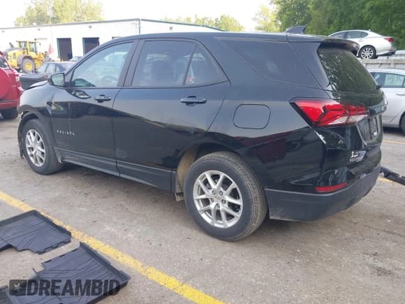 ✅ 2023 Chevrolet Equinox LS • VIN: 3GNAXSEG6PL158235 • Lot: 42462242. Listed on IAAI with 32,535 mi. Free auction sales archive from the USA and detailed vehicle history report at DreamBid. Image 3.
