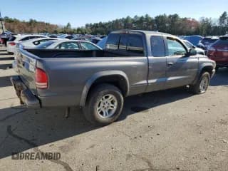 ✅ 2002 Dodge Dakota Sport • VIN: 1B7GG32N52S616854 • Lot: 80801804. Wystawiony na Copart z przebiegiem 230 905 mil. Bezpłatny archiwum sprzedaży aukcyjnych z USA i szczegółowy raport historii pojazdu na DreamBid. Zdjęcie 3.