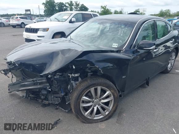 ✅ 2015 Infiniti Q70 • VIN: JN1BY1AR5FM561948 • Lot: 42772368. Wystawiony na IAAI z przebiegiem 132 540 mil. Bezpłatny archiwum sprzedaży aukcyjnych z USA i szczegółowy raport historii pojazdu na DreamBid. Zdjęcie 17.