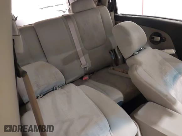 ✅ 2006 Chevrolet Equinox LS • VIN: 2CNDL13F466016924 • Лот: 41944872. Опубликован ранее на IAAI с пробегом Не указан. Бесплатный доступ к архиву аукционных продаж из США и подробный отчёт об истории автомобиля на DreamBid. Изображение 8.